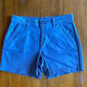 Women’s Eddie Bauer size 10 hiking casual shorts gray/blue